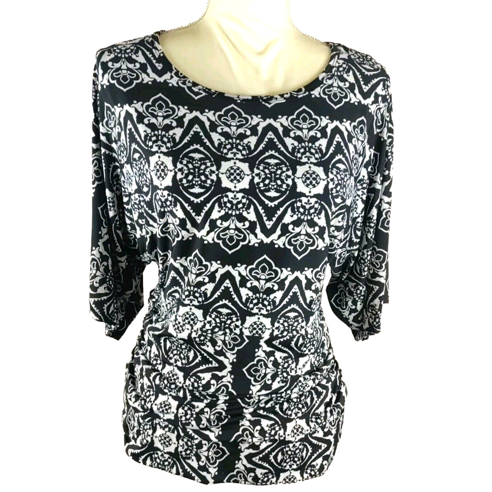 Peter Nygard Petite Women's Blouse Size PM Black White Rushed Sides